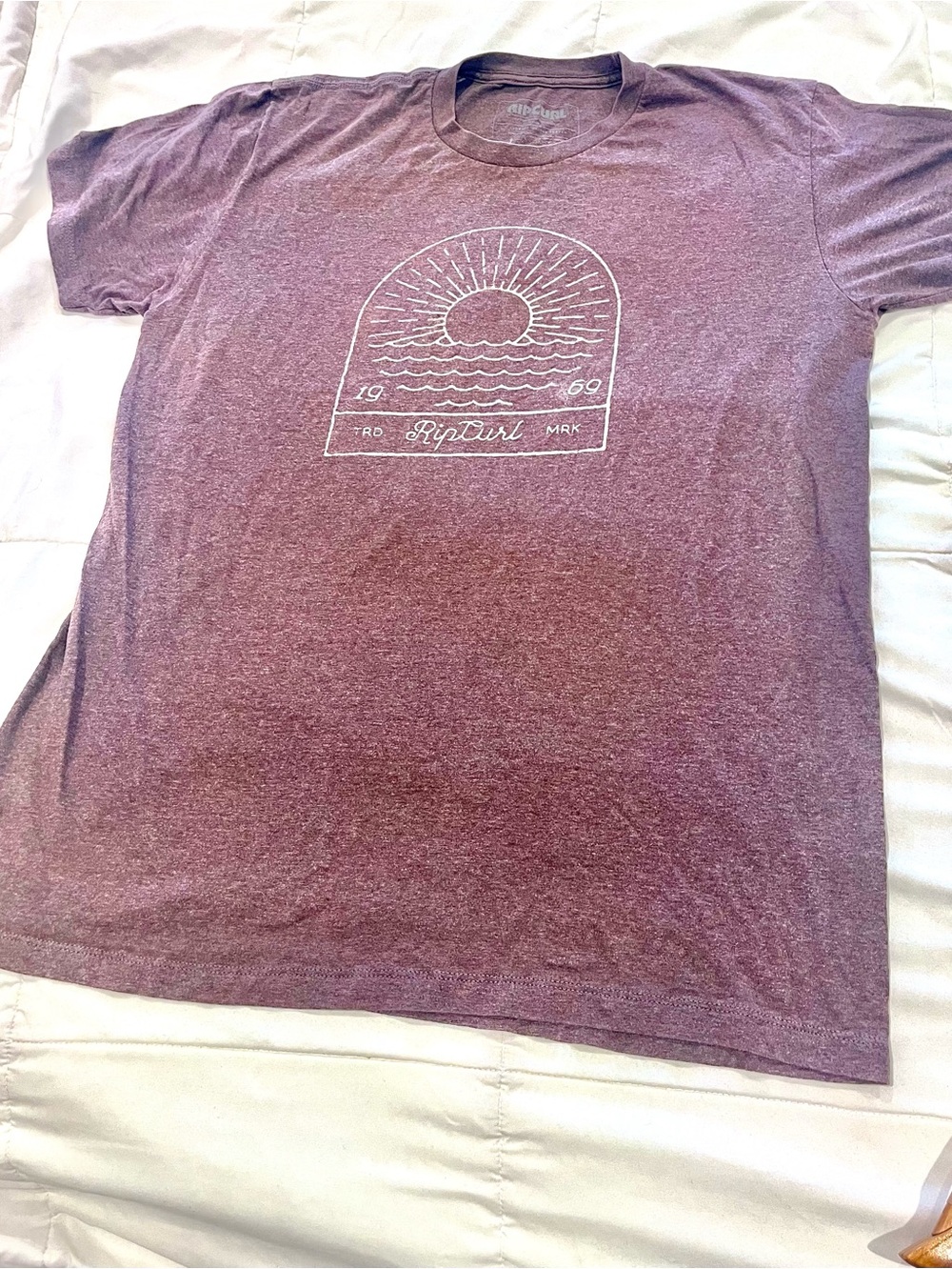 Rip Curl T-Shirt LARGE Heathered Brown Tagless Seamless Sun Surf Waves Beach